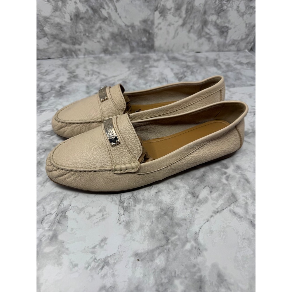 Coach  💛Pebbled Leather Driving Loafers Cream Beige Logo Hardware Flats 11 - Picture 2 of 11